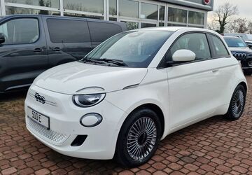 Fiat 500e 10.710 km 18.990 &euro; Weinböhla 01689