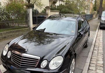 Mercedes-Benz E 320 304.062 km 3.500 &euro; Dresden 01309