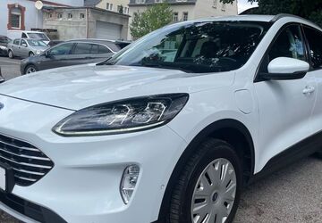 Ford Kuga 100.000 km 18.799 &euro; Radebeul 01445