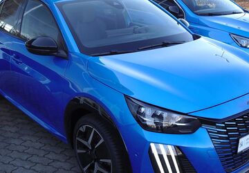 Peugeot 208 30.700 km 17.350 &euro; Meißen 01662