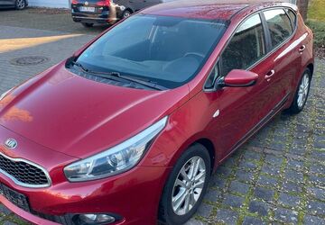 Kia Andere 263.000 km 4.444 &euro; Dresden 01139