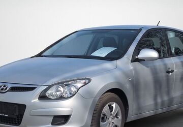 Hyundai i30 68.500 km 5.200 &euro; Dresden 01159