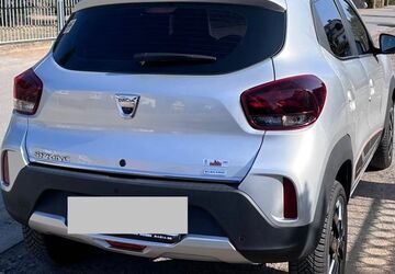 Dacia Spring 25.000 km 10.500 &euro; Coswig 01640