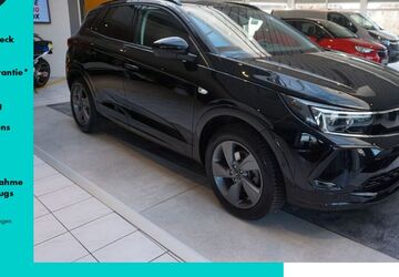 Opel Grandland (X) 5.767 km 26.990 &euro; Dresden 01257