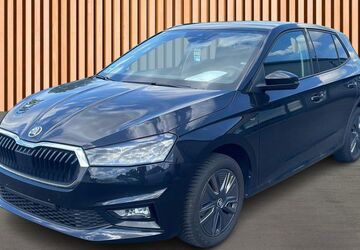 Skoda Fabia 23.251 km 17.880 &euro; Dresden 01328