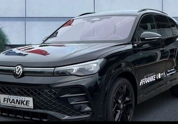 VW Tiguan 15.000 km 53.479 &euro; Radeberg 01454