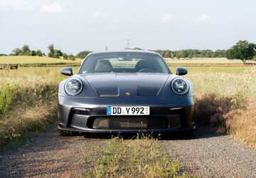 Porsche 992 7.000 km 195.000 &euro; Dresden 01099