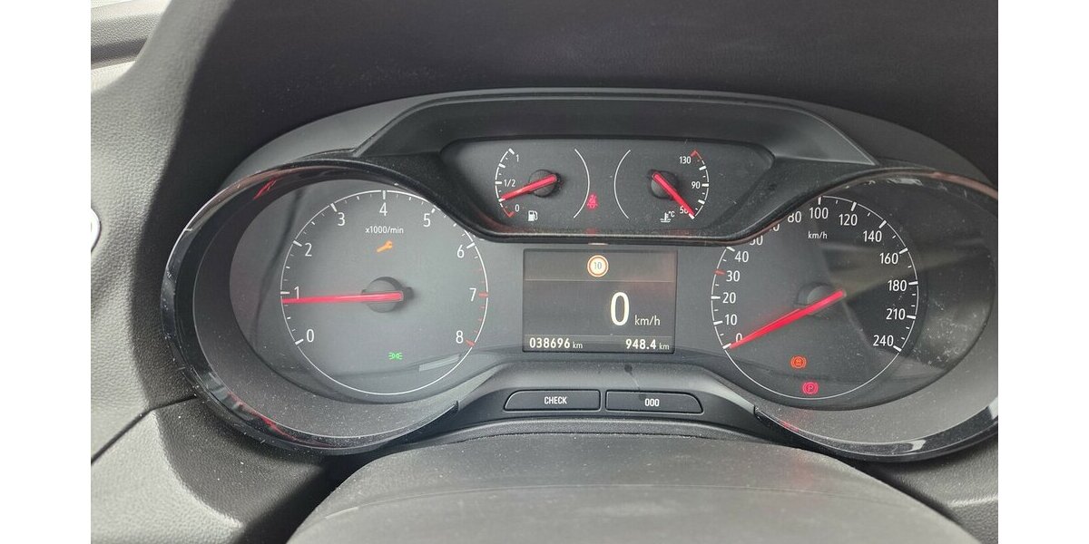 Opel Grandland X 1.2 Start/Stop 120 Jahre Navi/LED 38.696 km 10.900 &euro; Wilsdruff 01723