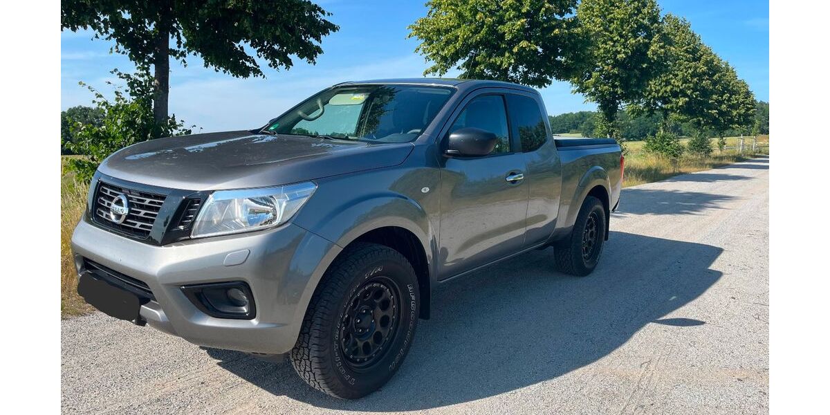 Nissan Navara 114.000 km 19.990 &euro; Lichtenberg 01896