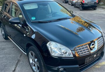 Nissan Qashqai 114.800 km 5.555 &euro; Dresden 01139