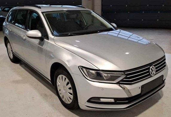 VW Passat Variant 176.995 km 7.900 &euro; Bannewitz 01728