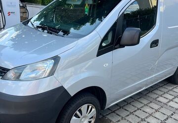Nissan NV200 193.000 km 5.555 &euro; Dresden 01139