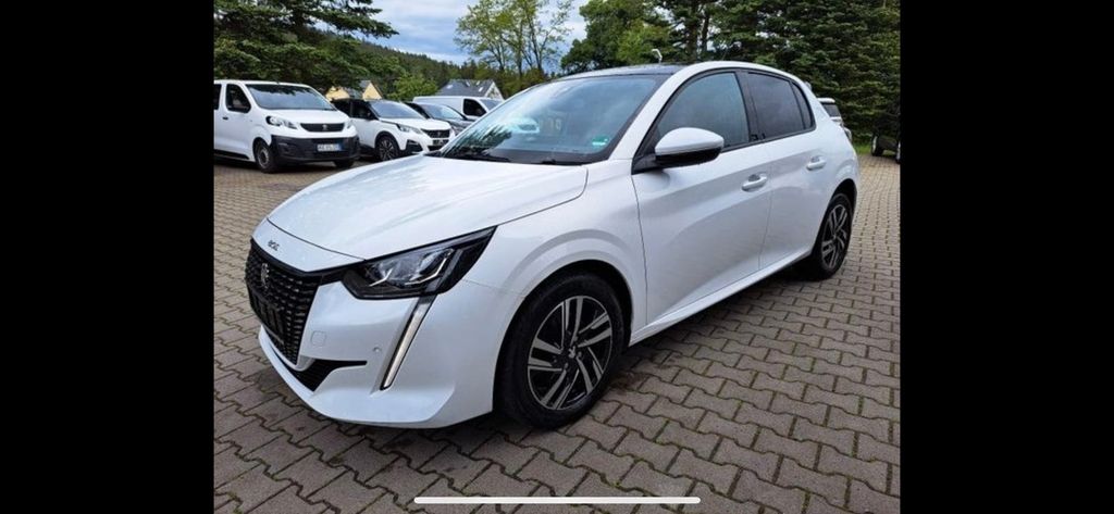 Peugeot 208 33.333 km 14.499 &euro; Dresden 01129