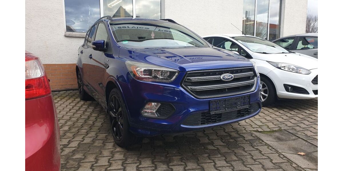 Ford Kuga 92.820 km 15.990 &euro; Niederau OT Großdobritz 01689
