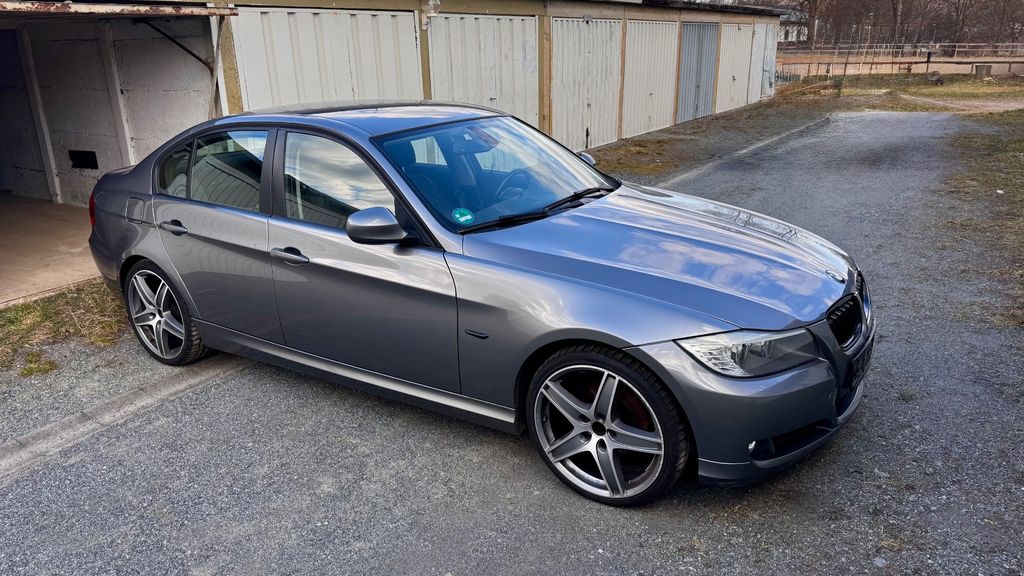 BMW 320 155.000 km 12.500 &euro; Dresden 01277