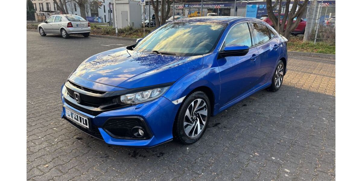 Honda Civic 108.000 km 12.990 &euro; Dresden 01309