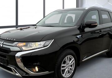 Mitsubishi Outlander 31.342 km 21.900 &euro; Dresden 01237