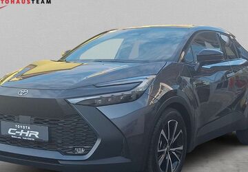 Toyota C-HR 2.500 km 32.340 &euro; Pirna 01796