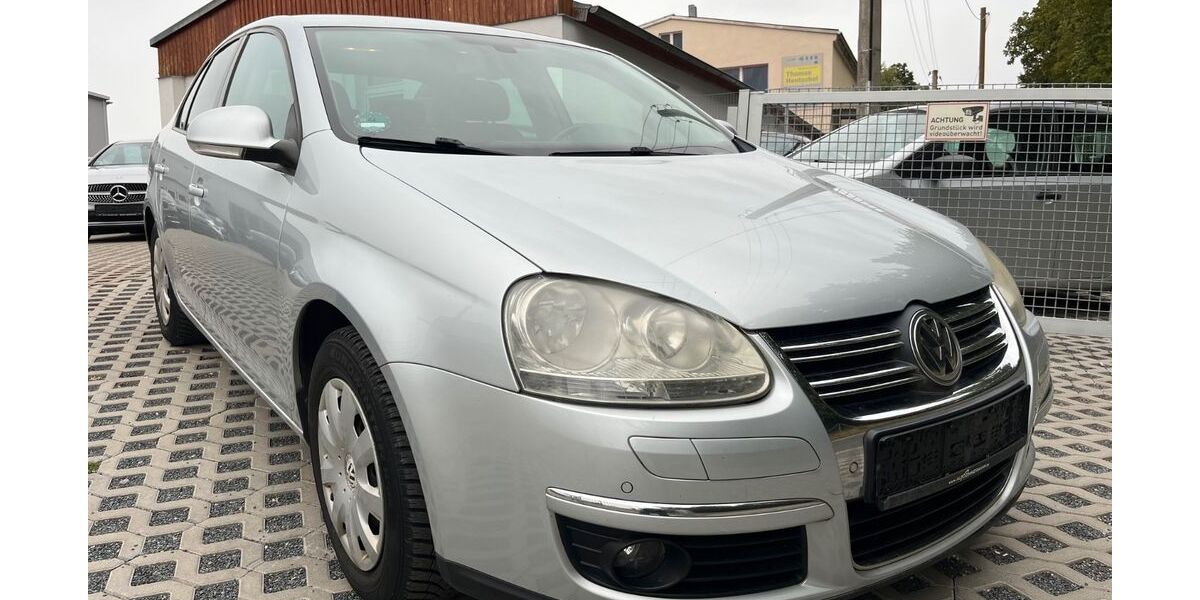 VW Jetta 146.975 km 3.900 &euro; Bannewitz 01728