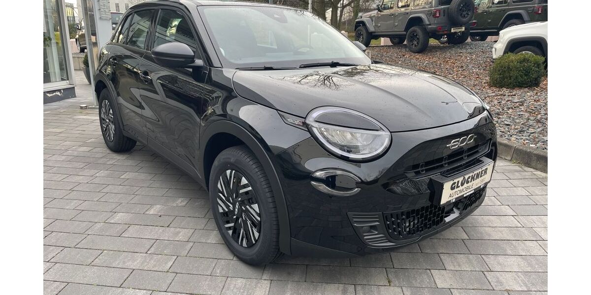 Fiat 600 10.081 km 29.950 &euro; Dresden 01109