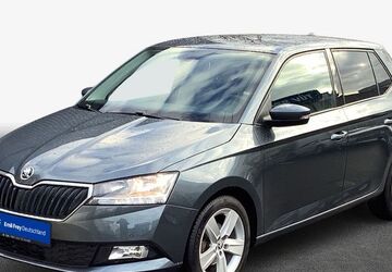 Skoda Fabia 24.500 km 14.940 &euro; Dresden 01159