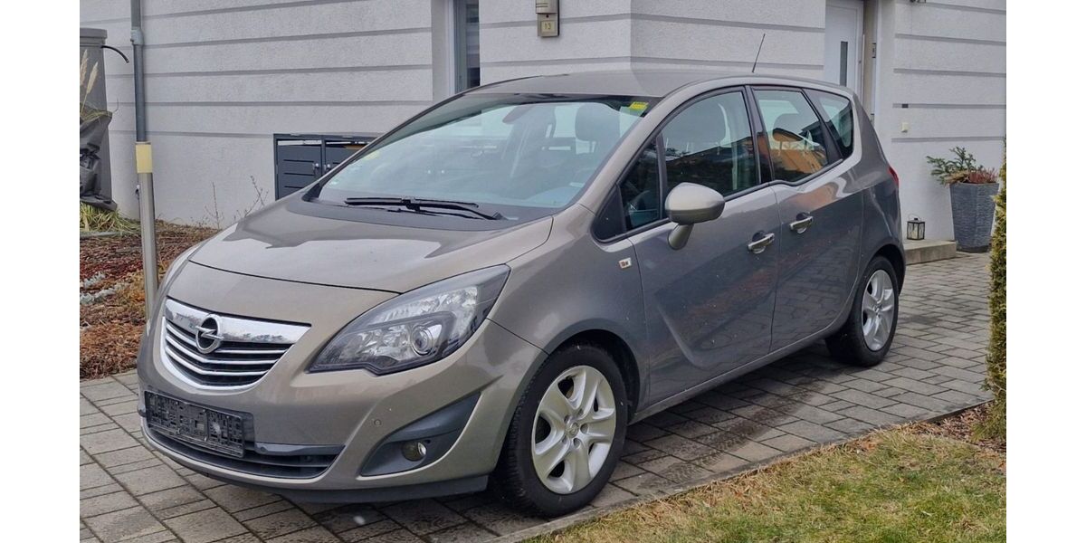 Opel Meriva 240.500 km 3.000 &euro; Pirna 01796