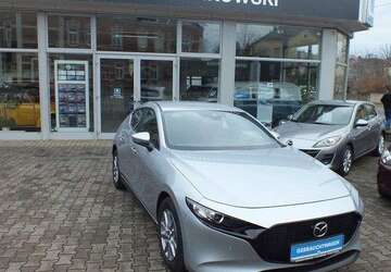 Mazda 3 59.713 km 17.990 &euro; Radebeul 01445