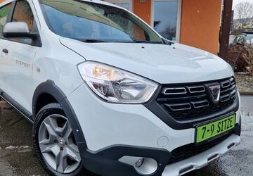 Dacia Lodgy 66.400 km 13.650 &euro; Pirna 01796