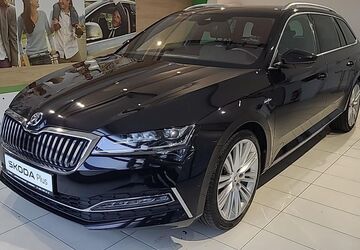 Skoda Superb 88.627 km 23.940 &euro; Dresden 01067