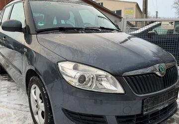 Skoda Fabia 133.235 km 3.900 &euro; Bannewitz 01728