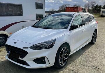 Ford Focus 61.000 km 21.699 &euro; Dresden OT Kleinzschachwitz 01259