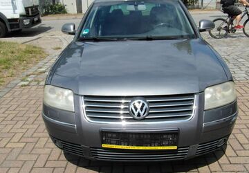 VW Passat Variant 206.500 km 1.699 &euro; Dresden 01237