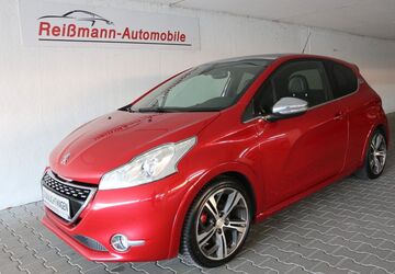 Peugeot 208 73.975 km 10.990 &euro; Dresden 01156