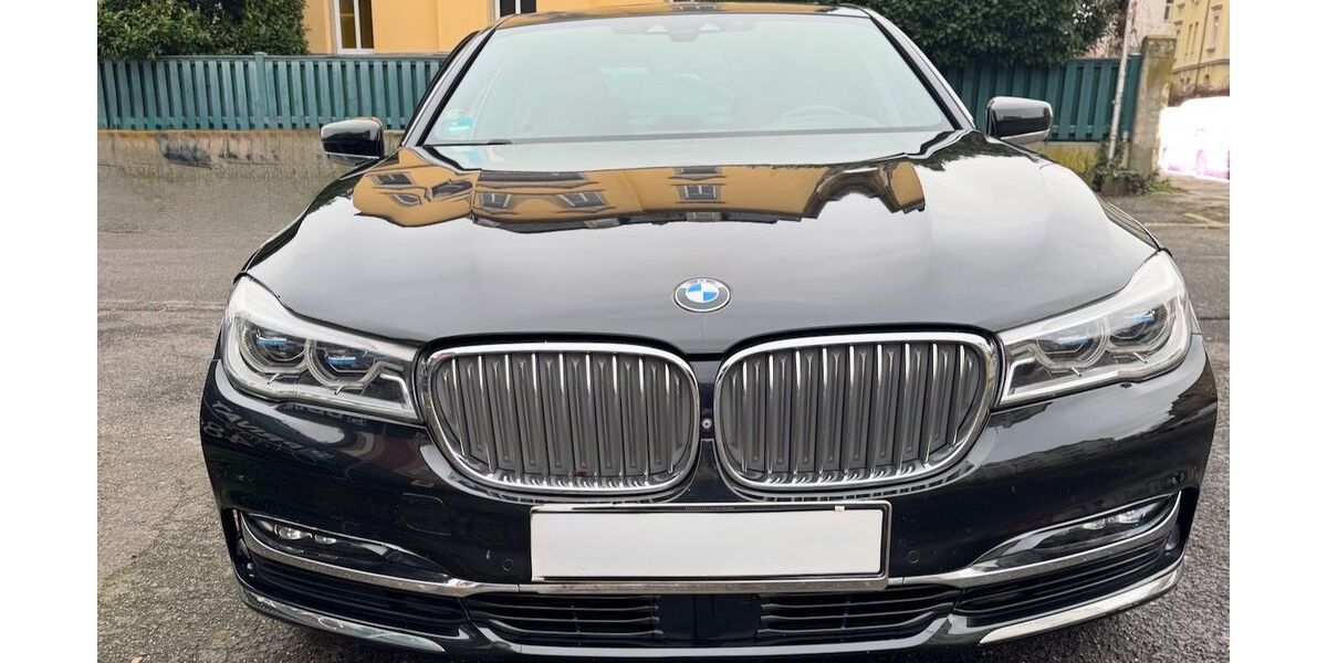 BMW 730 167.000 km 31.990 &euro; Dresden 01067