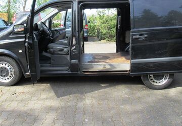 Mercedes-Benz Vito 290.000 km 8.499 &euro; Gröbern bei Meissen 01689
