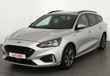Ford Focus 58.119 km 18.890 &euro; Dresden 01069