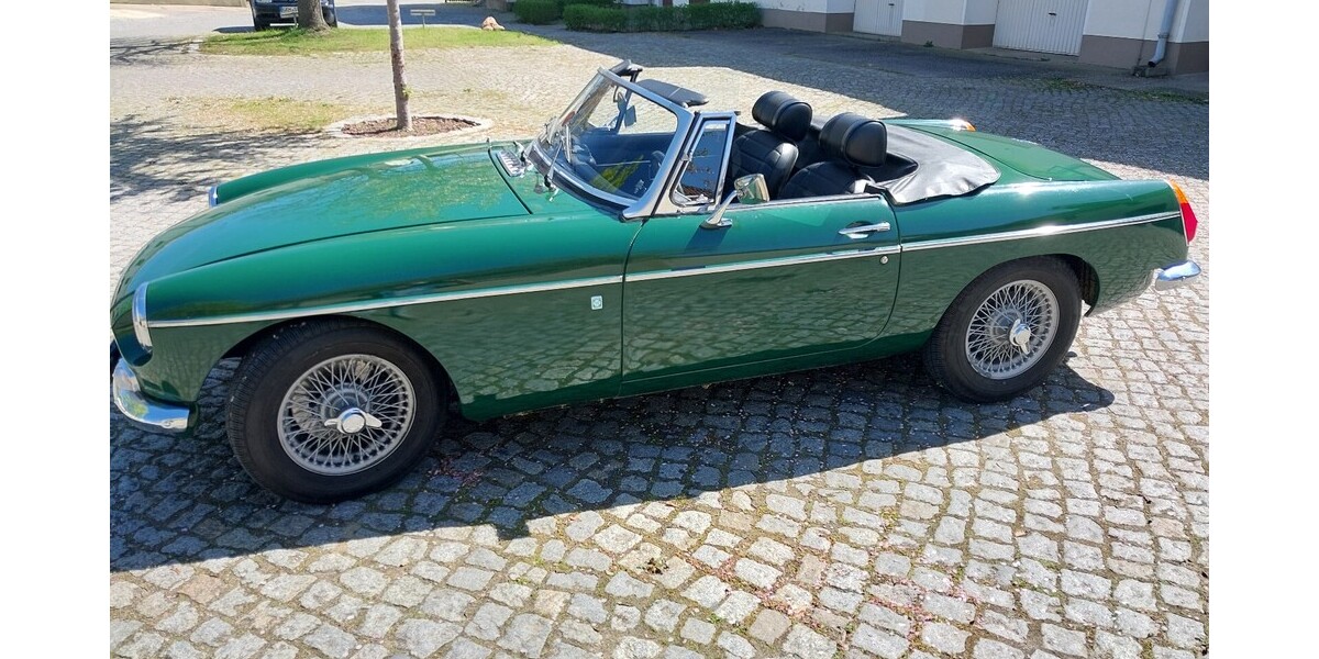 MG B 86.042 km 9.800 &euro; Radebeul 01445
