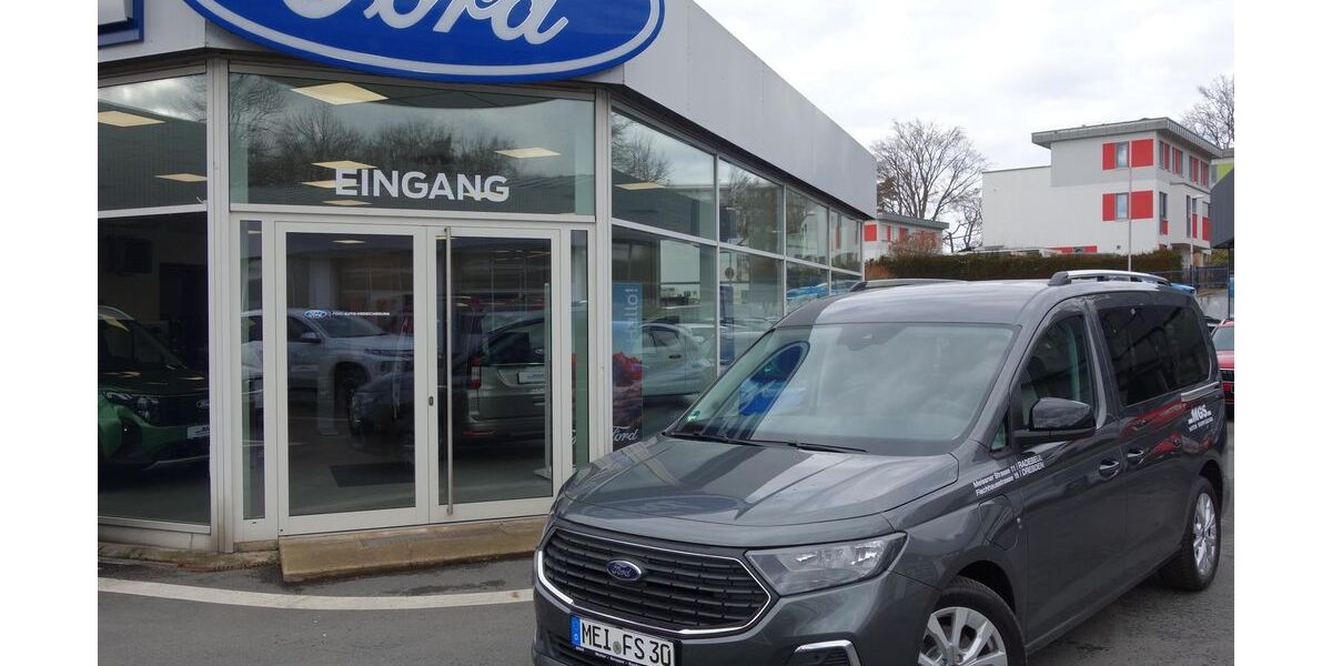 Ford Grand Tourneo 3.000 km 41.990 &euro; Dresden 01099