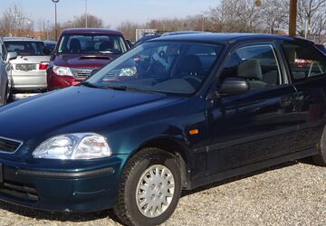 Honda Civic 146.536 km 1.300 &euro; Dresden 01219