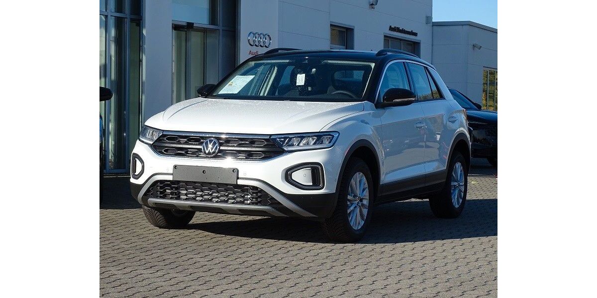 VW T-Roc 2.000 km 31.890 &euro; Meißen 01662