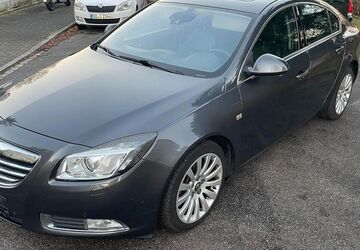 Opel Insignia 222.000 km 3.690 &euro; Dresden 01139