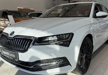 Skoda Superb 42.300 km 32.690 &euro; Dresden 01099
