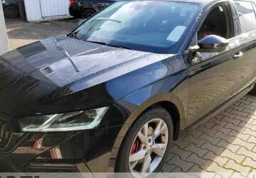 Skoda Octavia 84.200 km 26.495 &euro; Dresden 01157