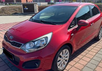 Kia Rio 105.500 km 6.600 &euro; Heidenau 01809