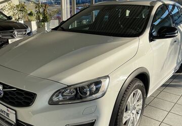 Volvo V60 Cross Country 122.722 km 15.799 &euro; Kesselsdorf 01723