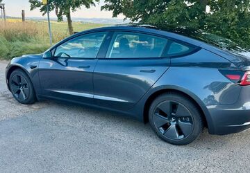Tesla Model 3 25.500 km 32.000 &euro; Dresden 01328