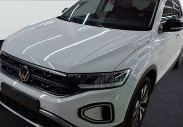 VW T-Roc 18.095 km 23.590 &euro; Meißen 01662