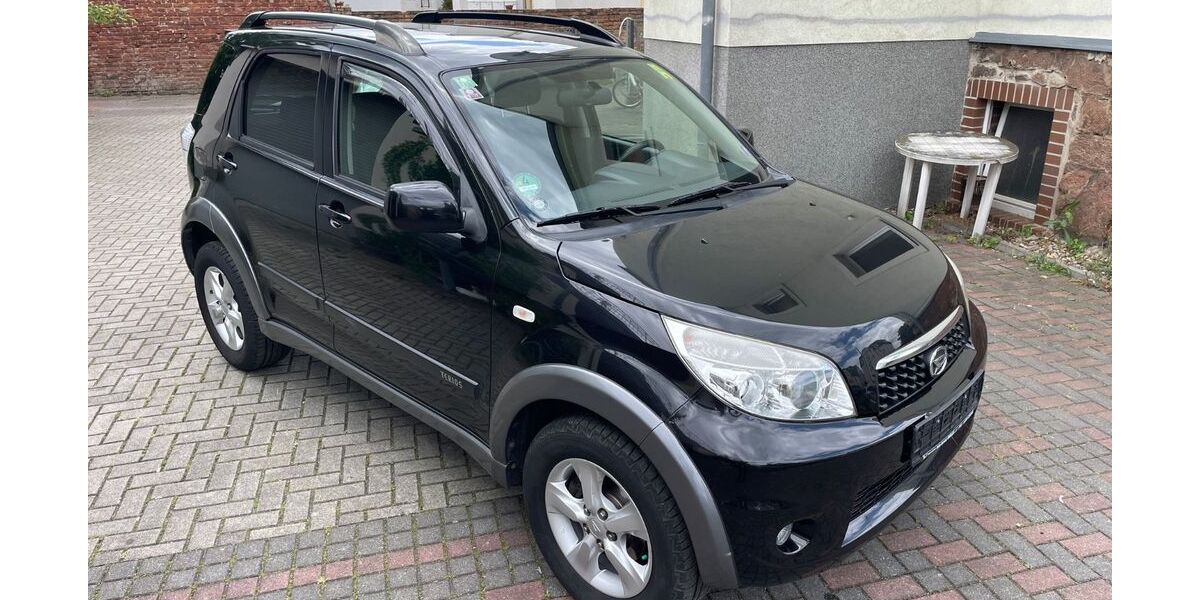 Daihatsu Terios 144.000 km 9.999 &euro; Dresden 01139