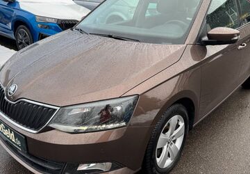 Skoda Fabia 142.650 km 10.500 &euro; Dresden 01157