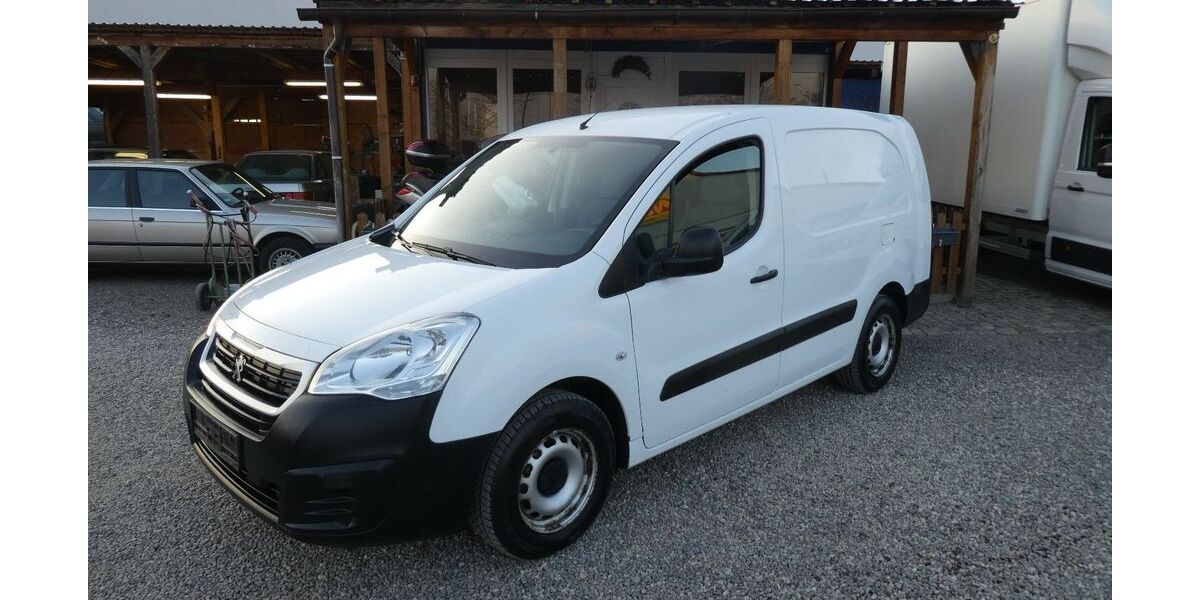 Peugeot Partner 126.050 km 7.990 &euro; Dresden 01219